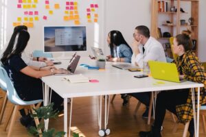 Read more about the article CHOOSING THE RIGHT HOSTING PLAN FOR YOUR SITE 🚀